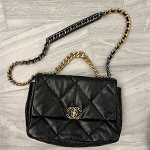 Chanel Black Quilted large Chanel 19 patent calfskin gold hardware
